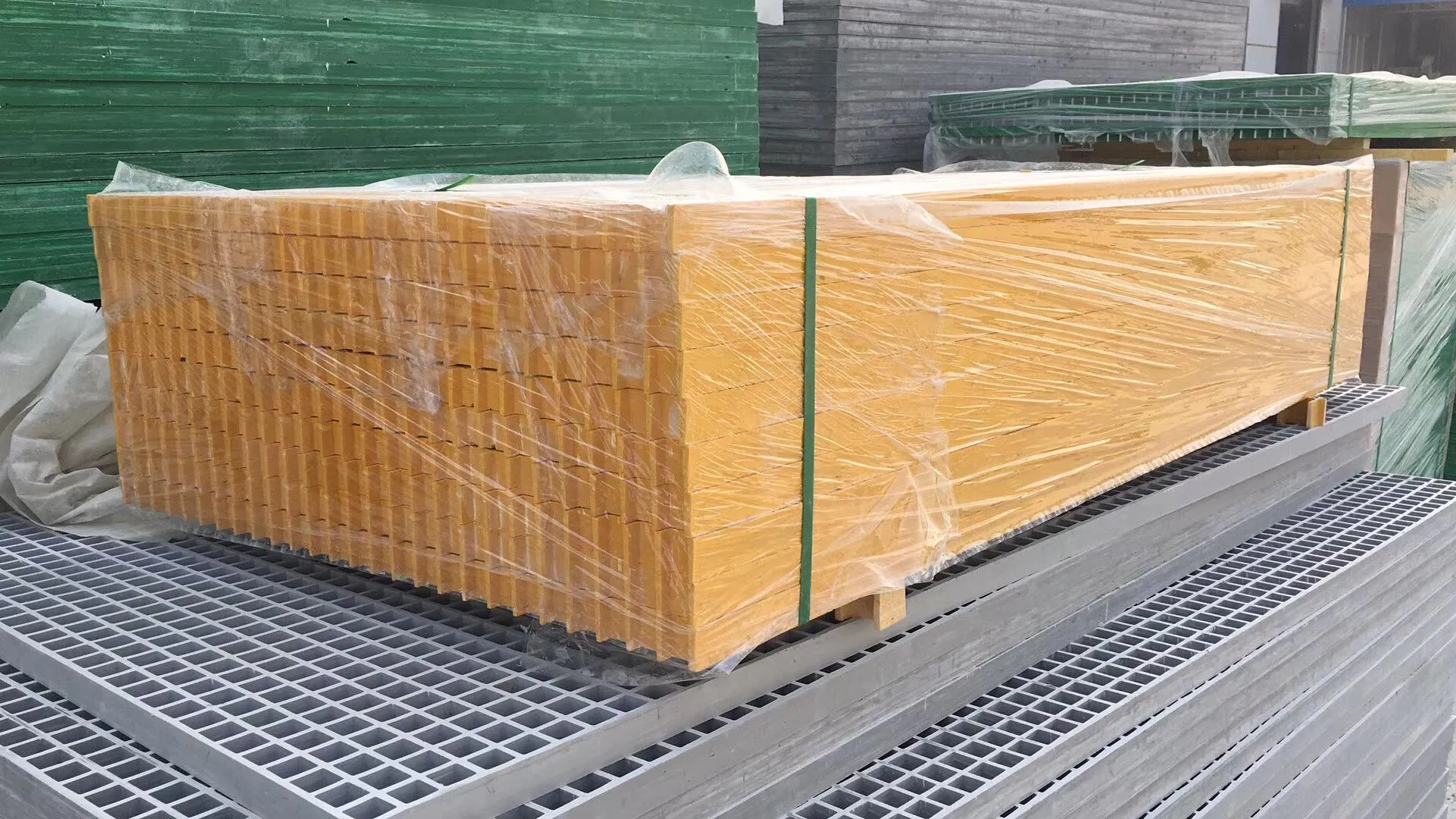 Fiberglass Grate Molded Fiberglass Grating Flooring FRP Walkway Grating