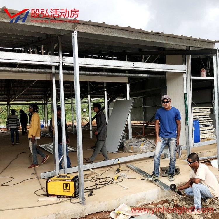 Feed Silo for Chicken House Steel Shed Sandwich Panel Steel Structure Farm Prefab House