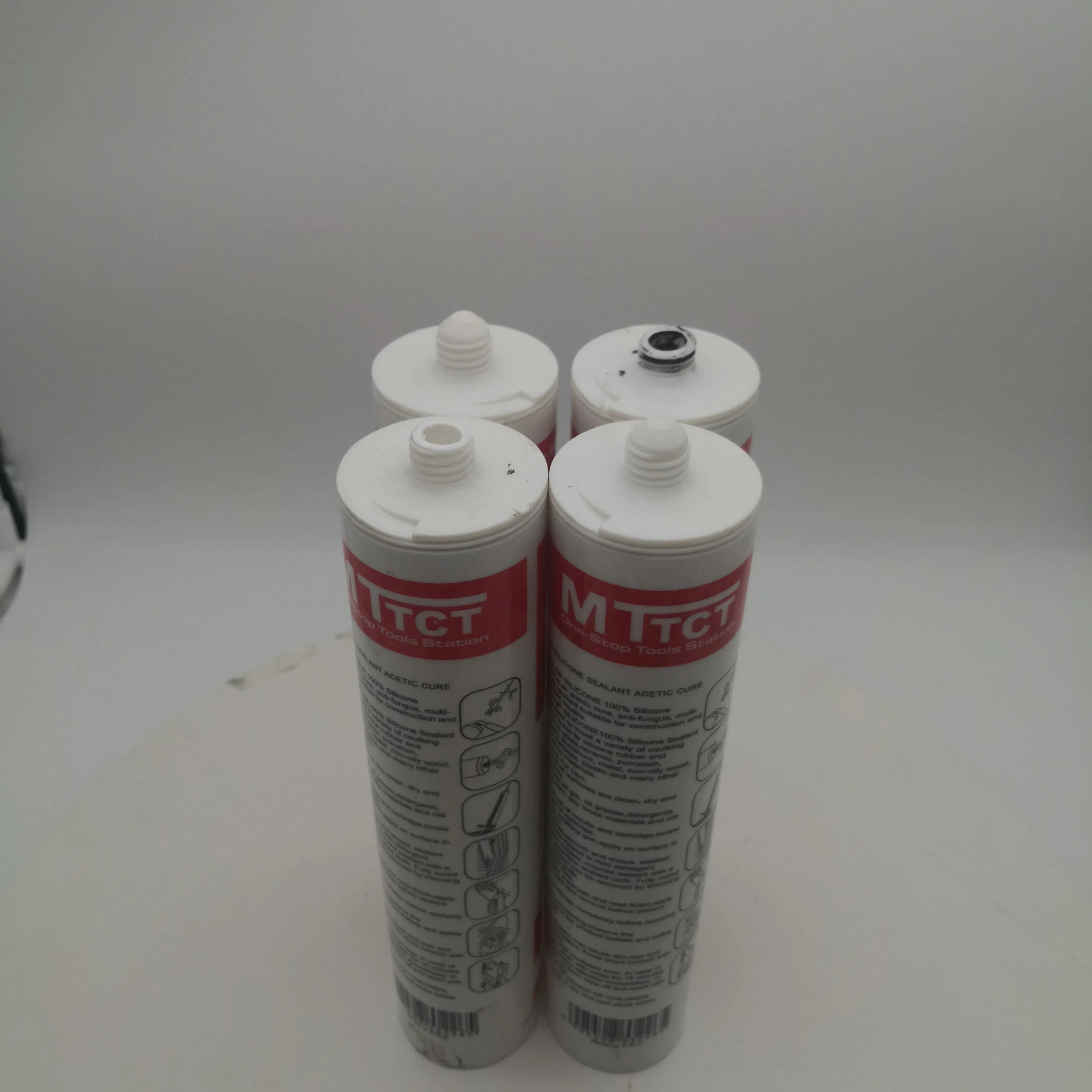 All-Weather Silicone Sealant for Roof & Window Installation