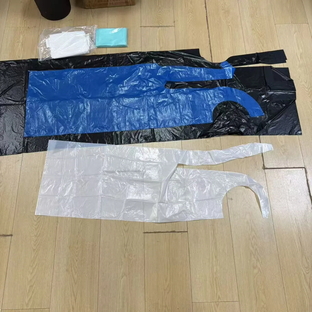 Factory Direct Delivery, Disposable PE Apron
