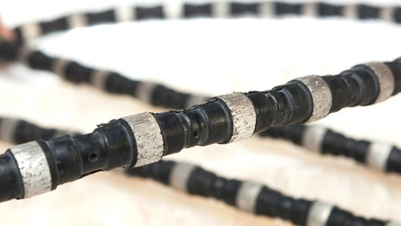 11.5mm Rubber Fixed Diamond Wire Rope Concrete Cutting Wire Saw Used on Hydraulic and Electrict Diamond Wire Saw