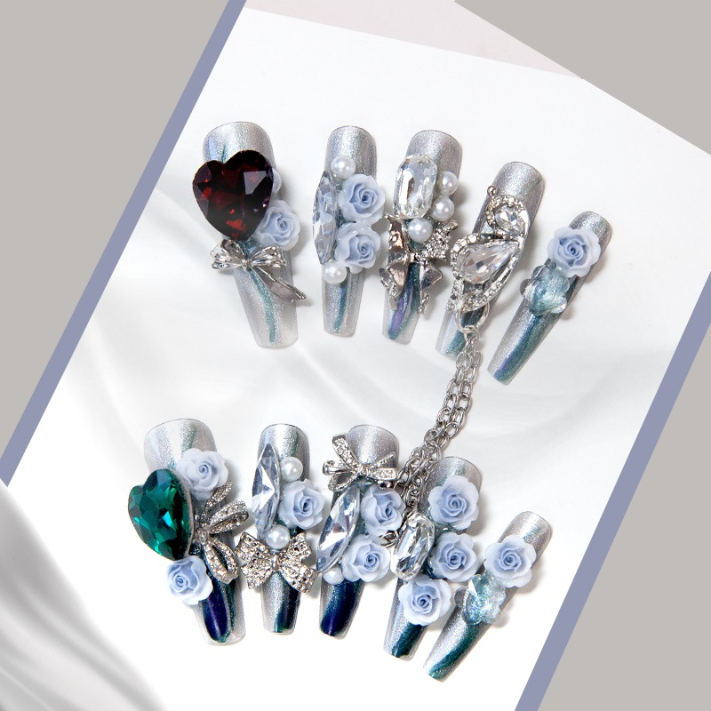 Luxury 3D Rose Press-on Nails with Stunning Crystal Chains