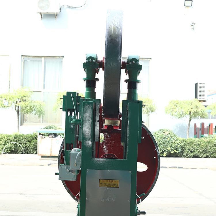 Станок ленточнопильный с ЧПУ по дереву