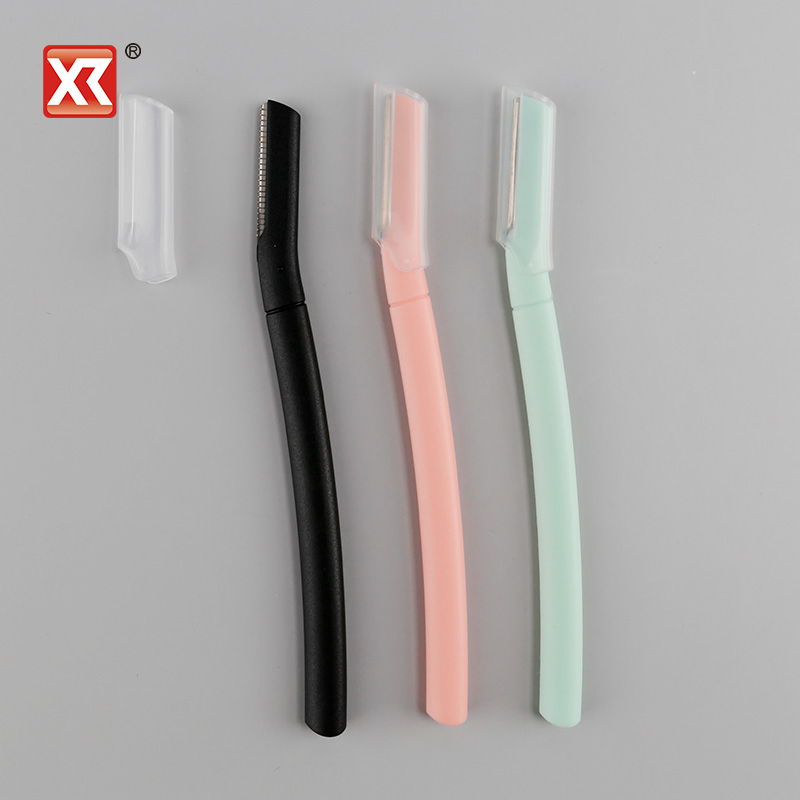 Premium Reusable Brow Razor for Perfect Eyebrow Shaping