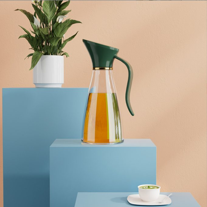 Large Capacity Sauce Pot for Household Kitchen Use Oil and Vinegar Bottle