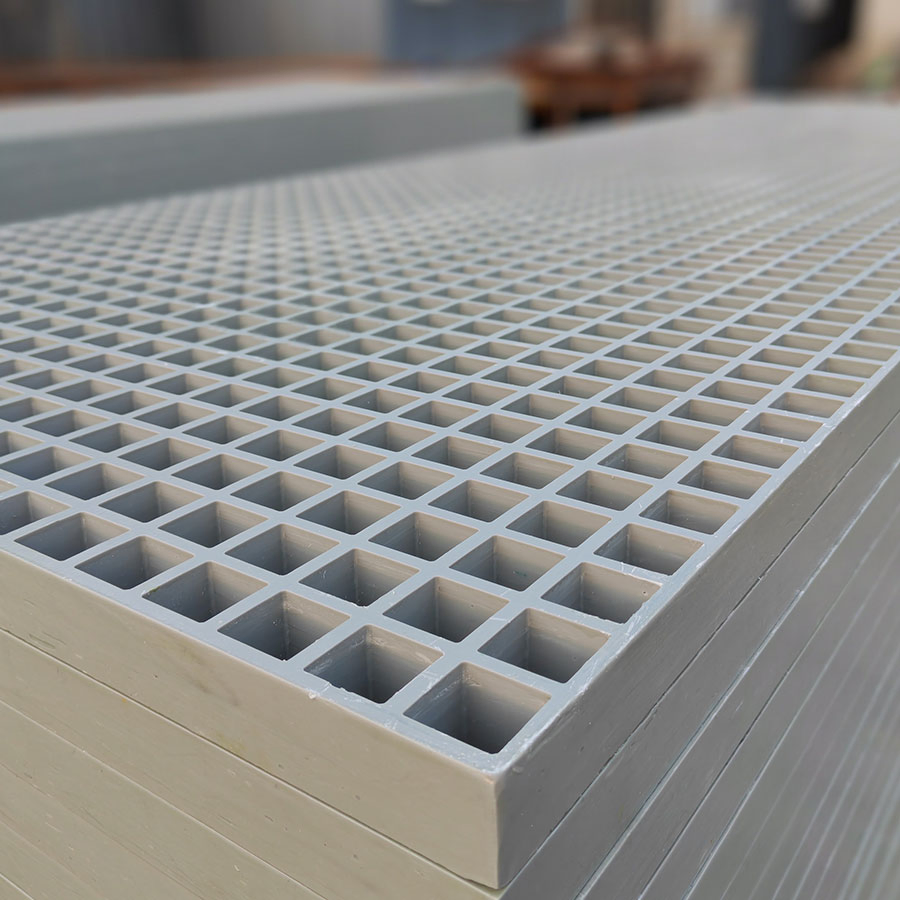 FRP Product Grating Mesh Trench Cover Industrial Walkway Platform Structure Anti Slip Corrosion Resistant Fire Retardant UV Protected Long Lasting Surface