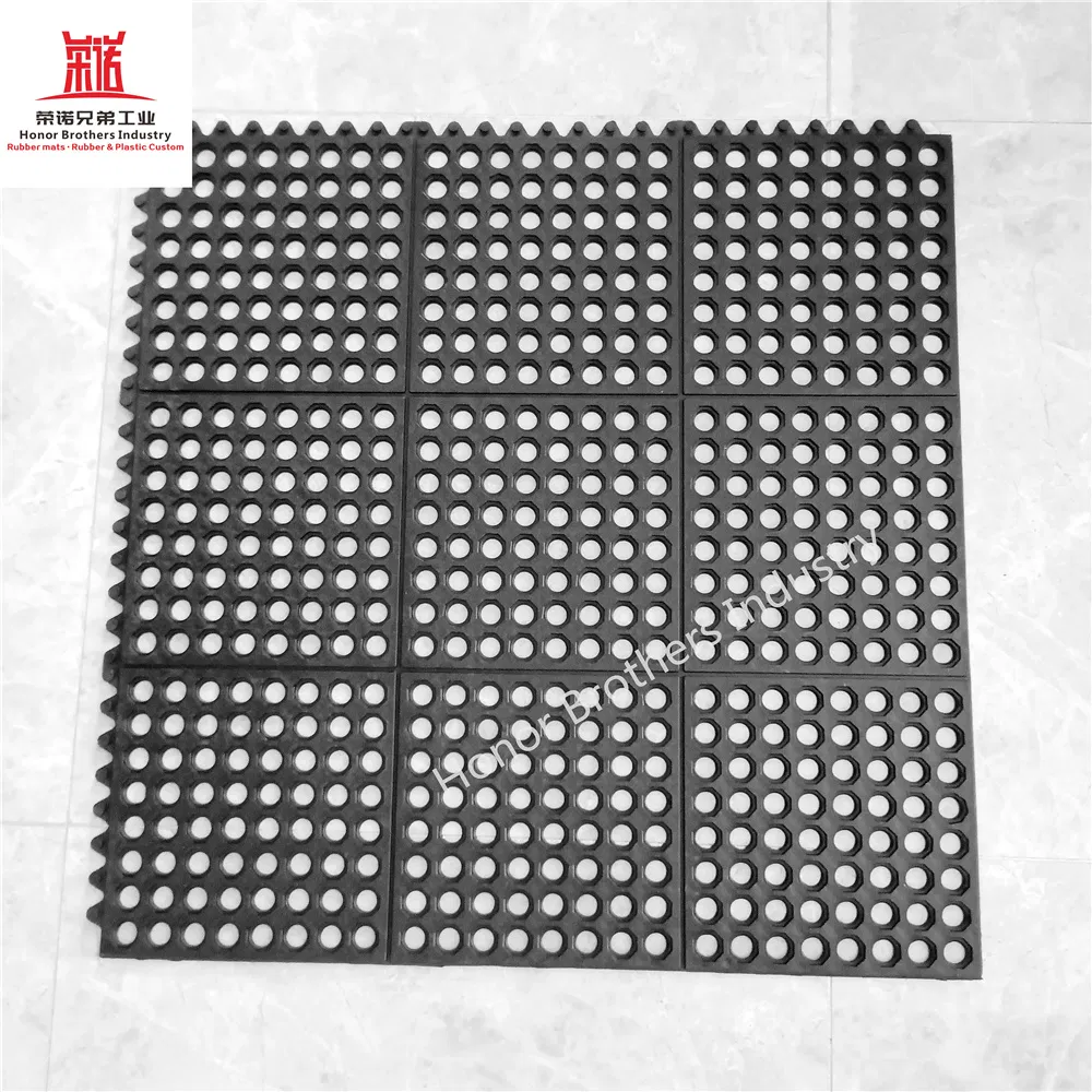 Custom Heavy-Duty Modular Interlocking Connectable Non-Slip Drainage Floor Mat, Rubber Hollow Mat