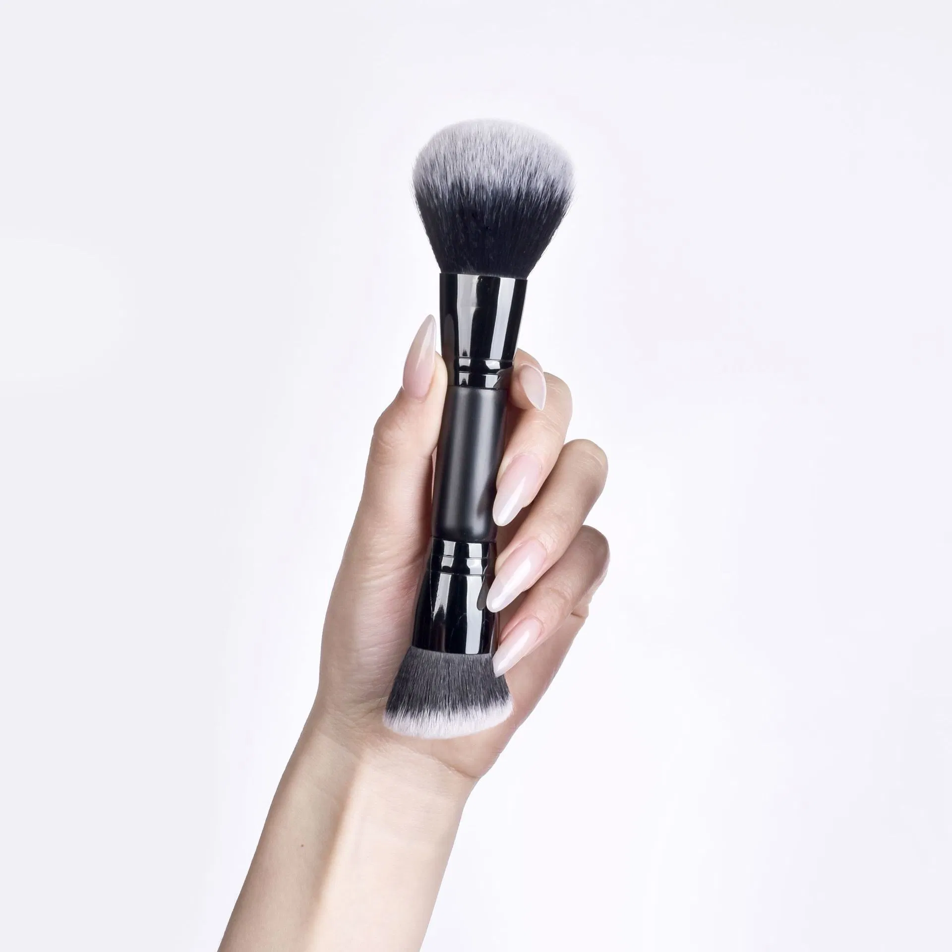 High End Wood Handle Convenient Double Head Synthetic Hair Yellow Blush Rouge Brush for Face