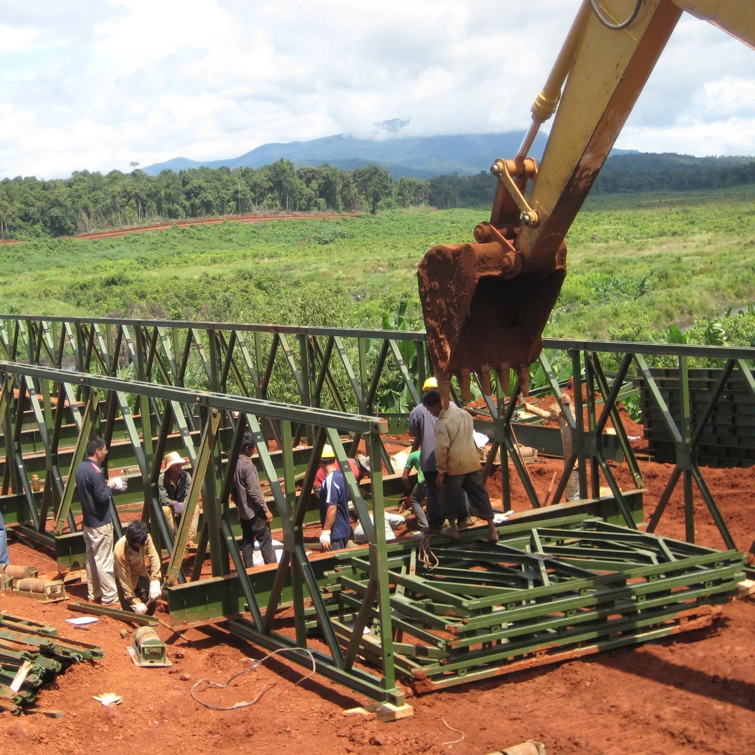 Easy Assemble Small Steel Structure Movable Prefabricated Bridge Pedestrian Bailey Bridge