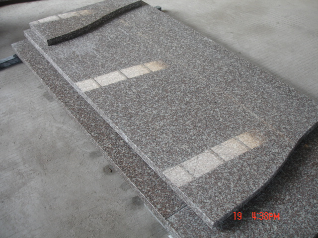 Customized Granite European Memorial Tombstone Gravestone for Cemetery Material Cross Hand Carving, Machine Carving Memorial Monument Design