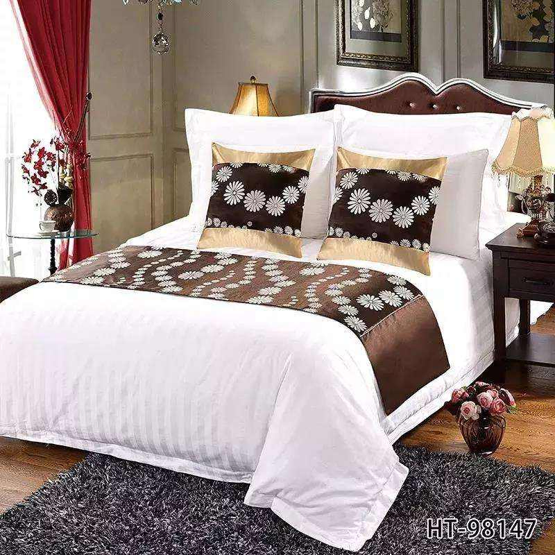 China Supplier Custom Luxury and Beautiful Bed Runner for Hotel