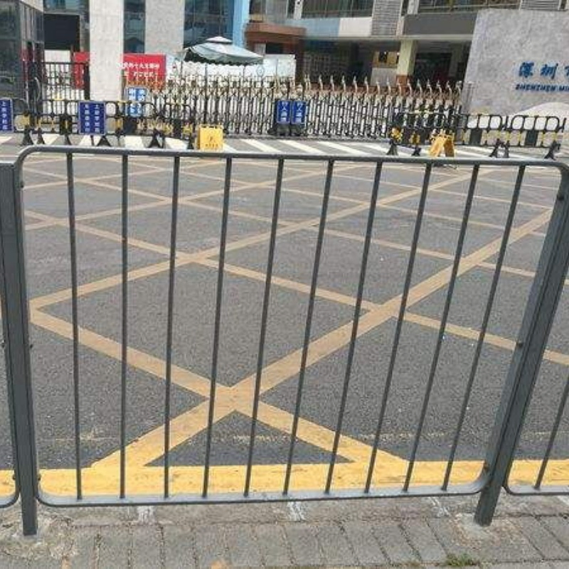 China-Manufactured Quality Hong Kong Style Guardrail From a Reliable Supplier