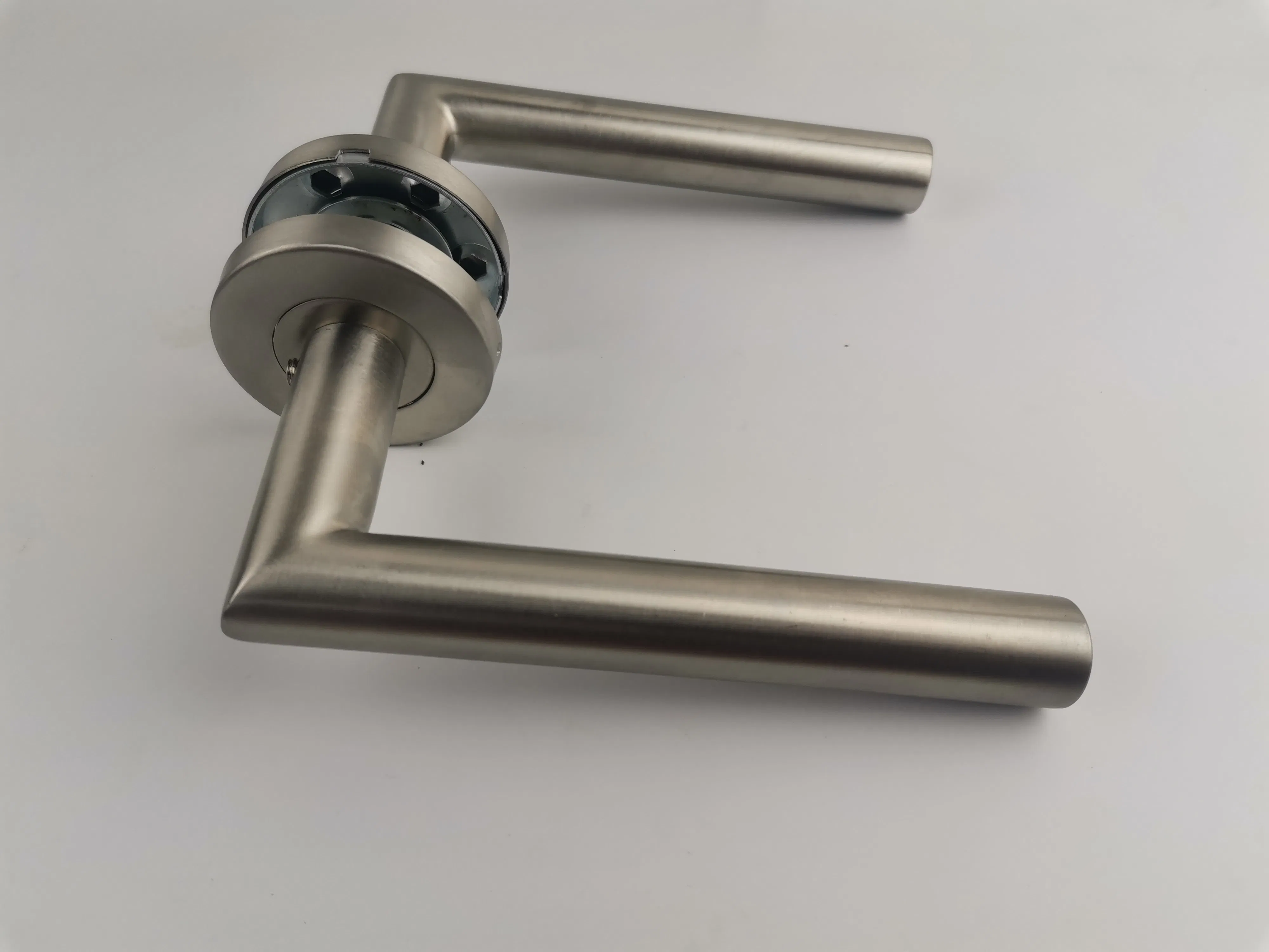 Euro Standard Fire-Rated Stainless Steel Lever Handle Office Building Door Lever Handle