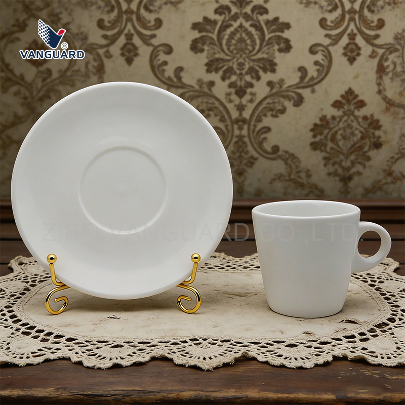Фарфоровый набор чашка с блюдцем для ресторана