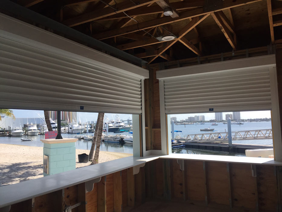 Remote Control Aluminum Roll Down Hurricane Door Shutters