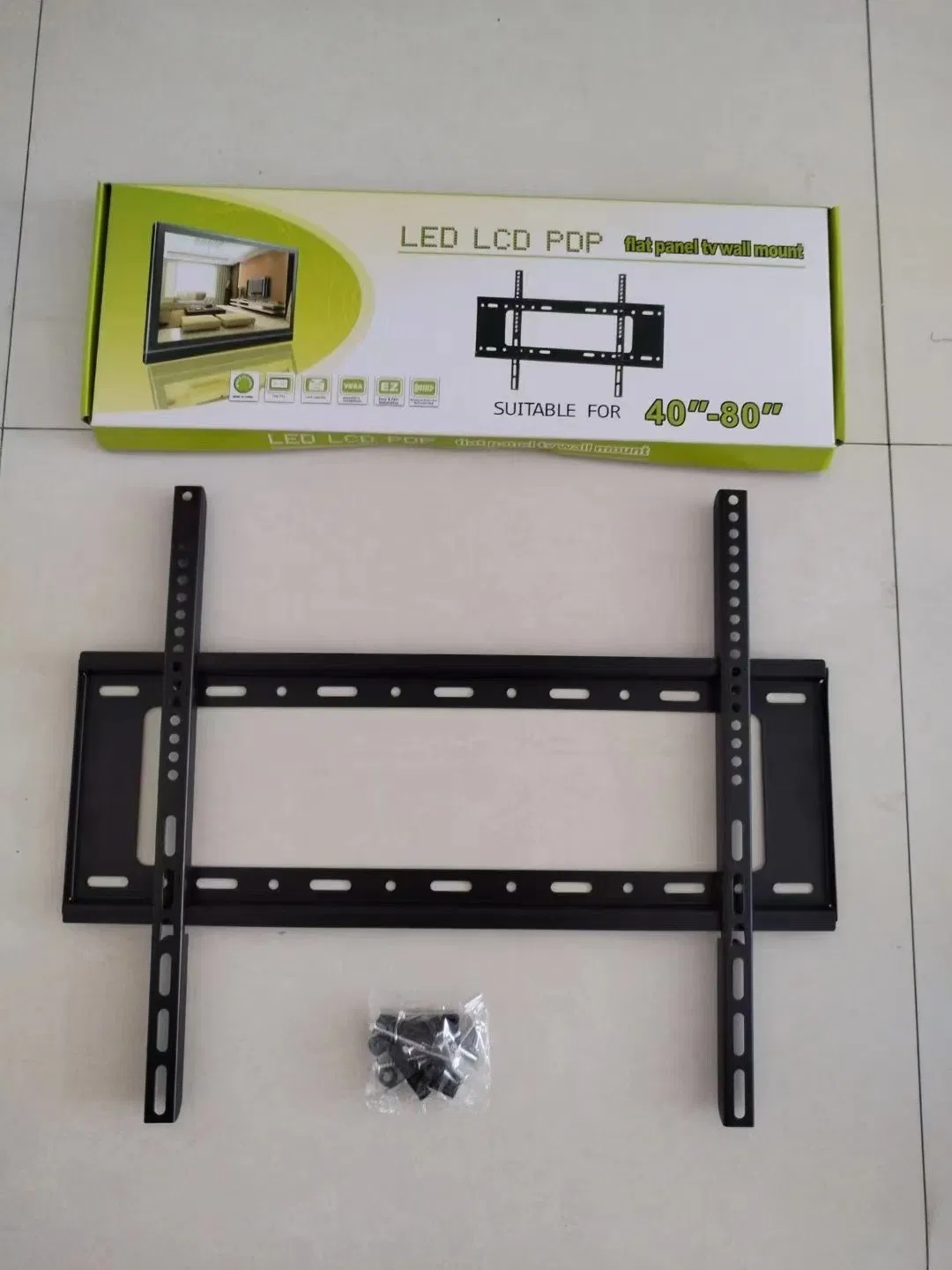 Кронштейн для ТВ настенный наклонный 26-55 дюймов