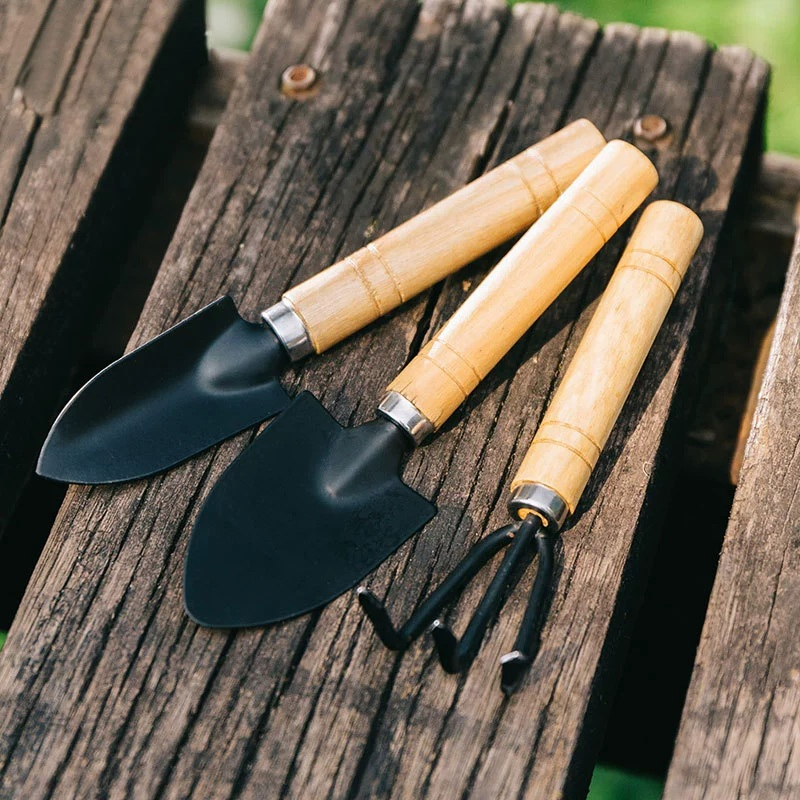 Short Handle Gardening Tool Mini Shovel Wood Handle 6 Inch