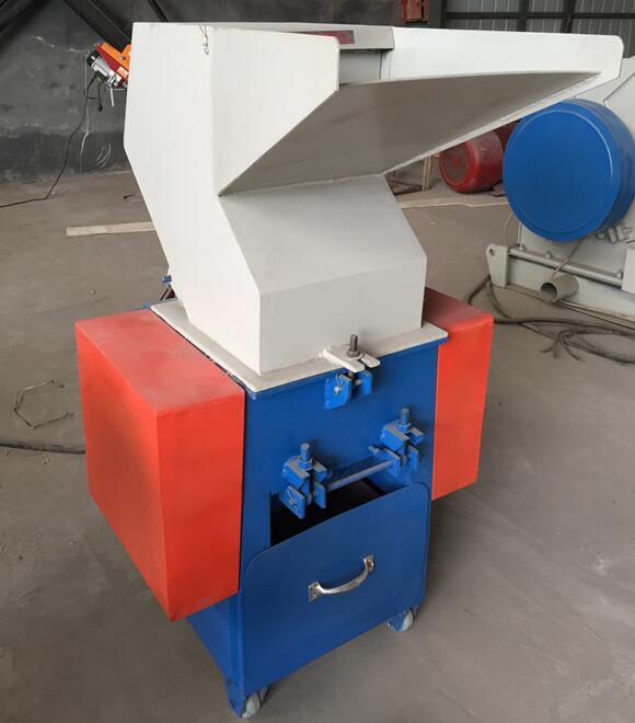 Дробилка для пластика SMP500