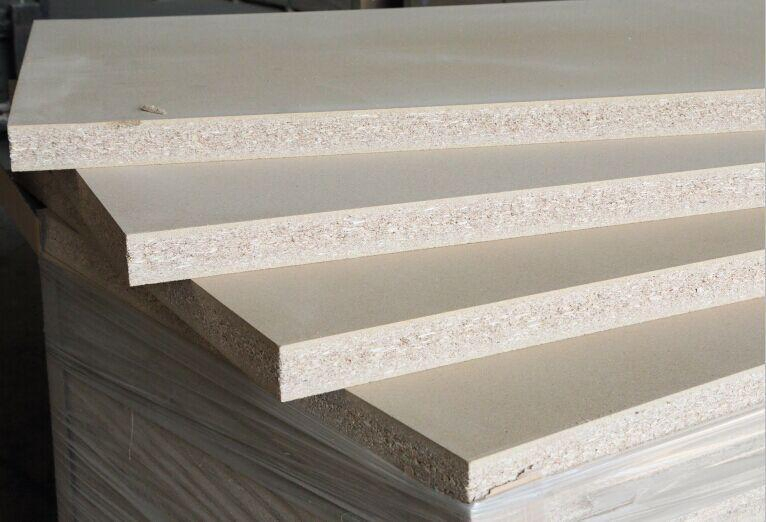 Cheap Price and Good Quality Particle Board / Chip Board Plain Laminated Chipboard