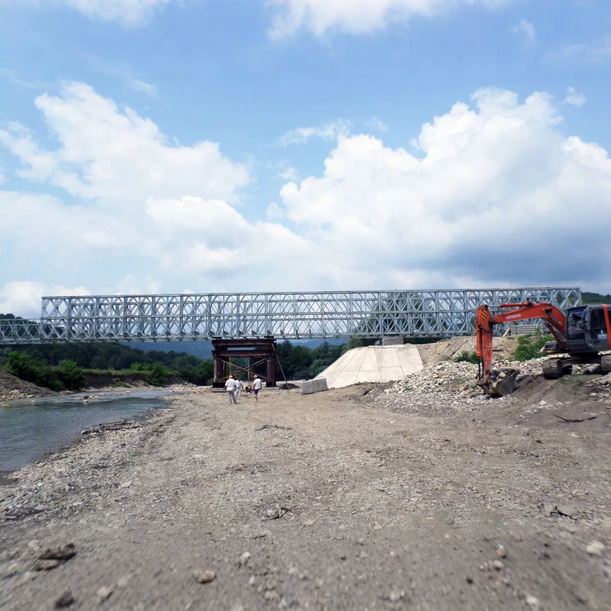 Durable Glulam Helix Pedestrian Bridge for Urban Pathways