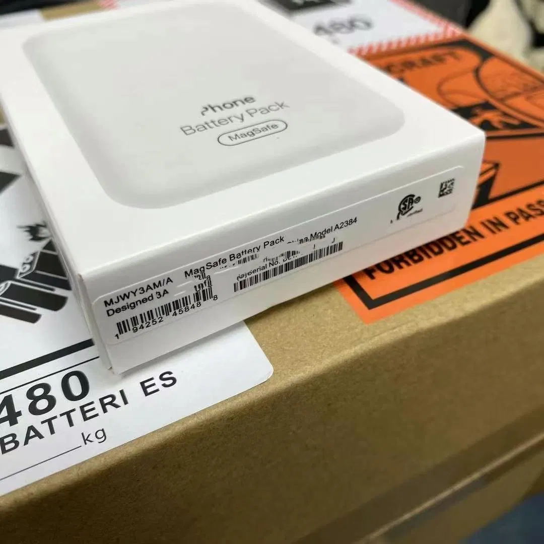 Portable 5000mAh Magnetic Wireless Power Bank Phone Battery Pack