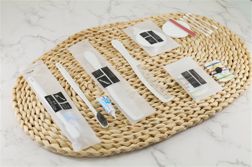 Multiple Colors Hotel Amenities Cheap Travel Bathroom Hotel Guest Amenities Set