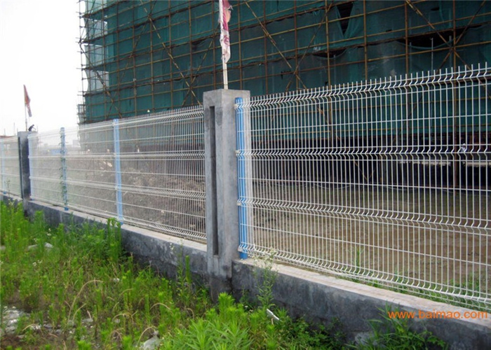 HDG PVC Coated Green Welded Wire Mesh Fence Can Floding