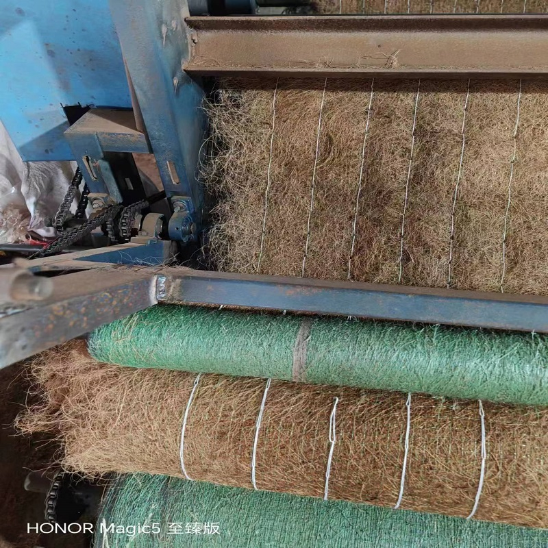Anti-Slip Coco Coir Grow Mats for Gardening and Planting Needs