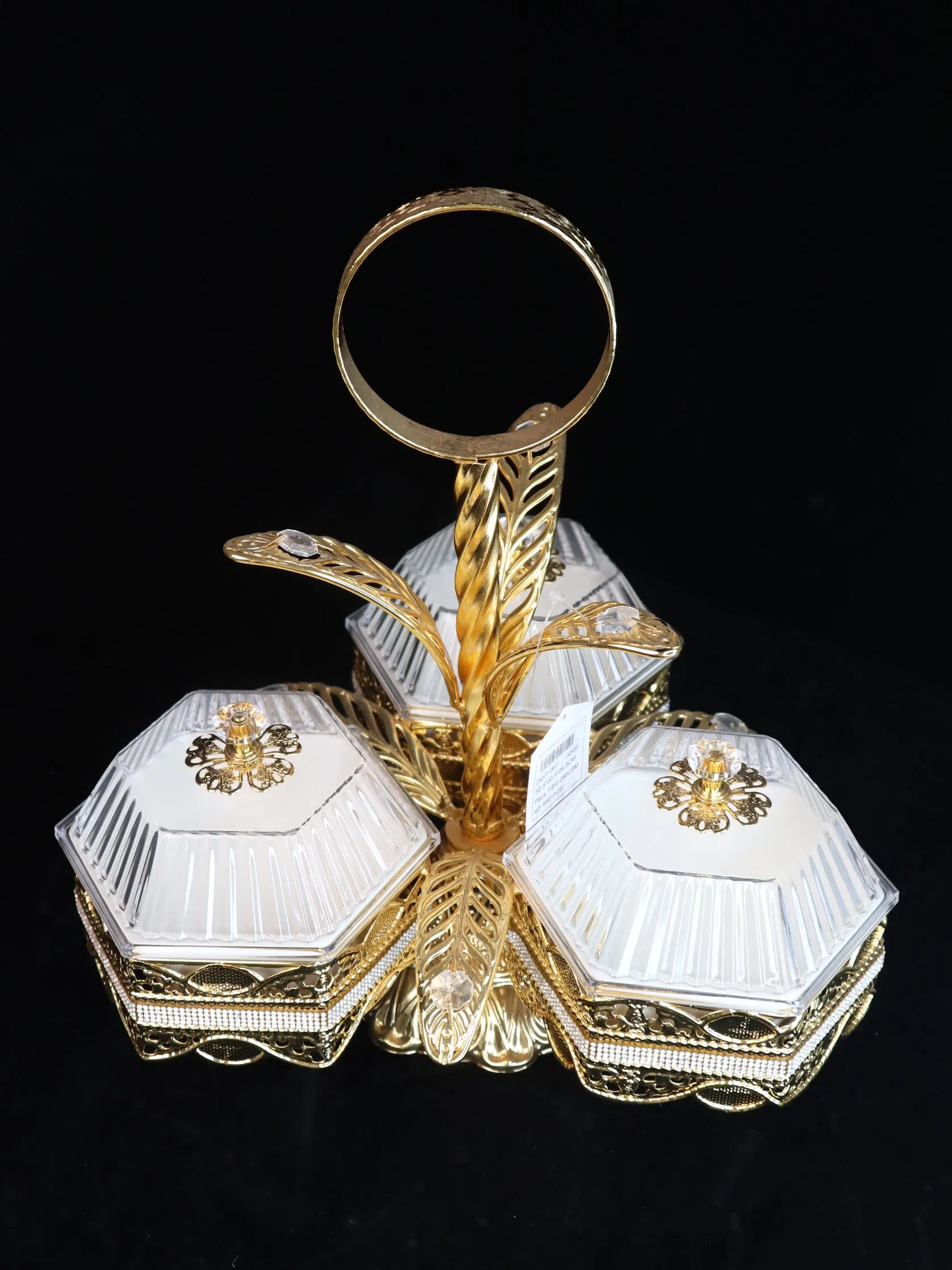 Elegant Fruit Tray with Gilded Ironwork and 3 Plastic Bowls