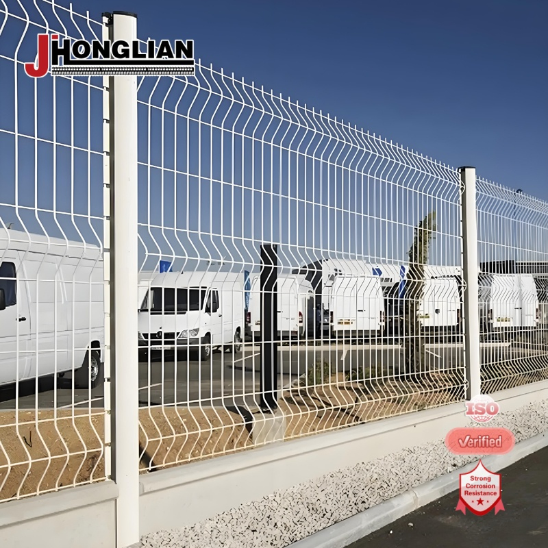 Hot-Dipped Galvanized Iron Wire Welded Wire Mesh Fencing