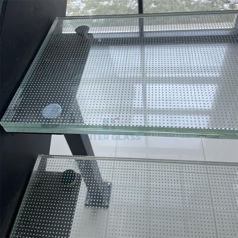 Toughened Glass with Sandblast/Frosted/Satin/Acid Etched Tempered Hot Sale and Good Quality