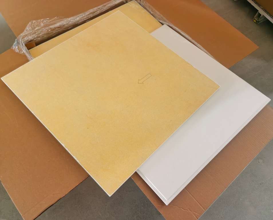 605X605mm Size White Color Tegular Edge Acoustic Glass Wool Ceiling Tiles