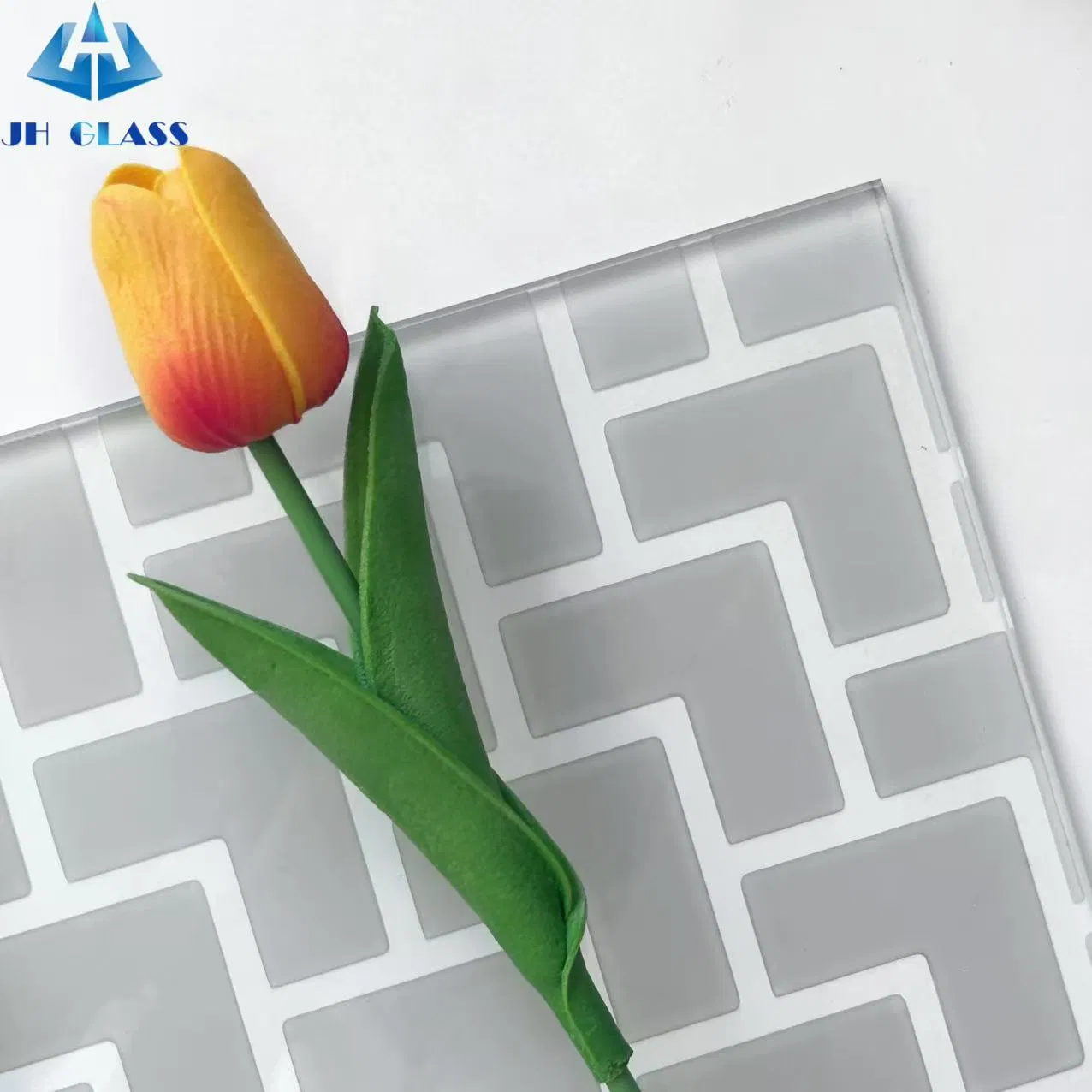 High-Durability Customizable Silk Screen Glass Products with Smooth Edge Perfect for Modern Home Renovation & Hotel Bathrooms