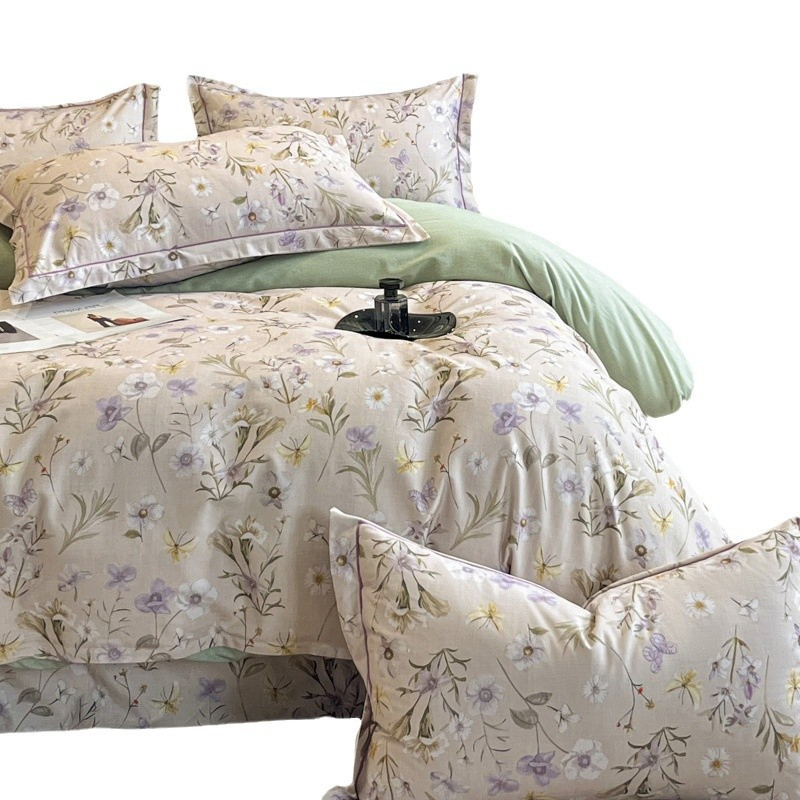 Wholesale Hotel White Double Bed Comforter Queen King Size Cheap Cotton Quilt 100% Cotton Bedding