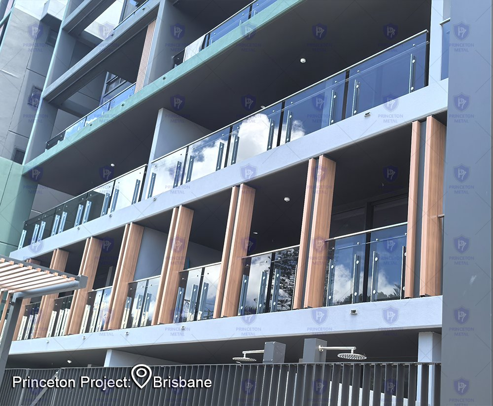 Project Building Wood Grain Cladding Wall Panel Aluminum Screen Batten for External Facades