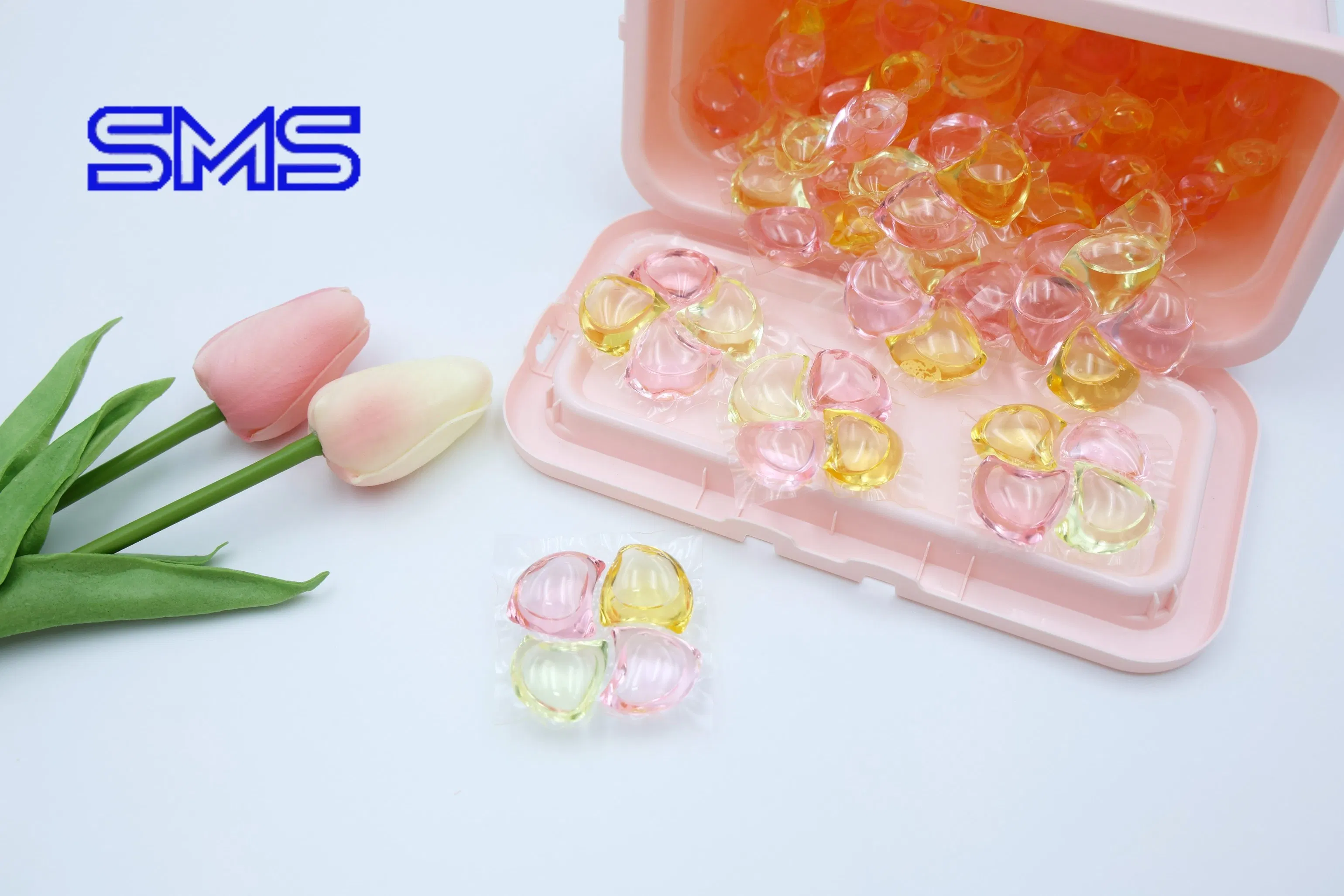 4 in 1 Laundry Beads Sensitive Skin Laundry Pods OEM Cloth Washing Apparel Detergent Pods