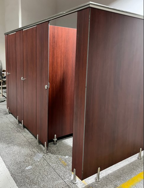 Bathroom Cubicle Shower/12mm Wood Grain HPL Toielt Cubicle Partition