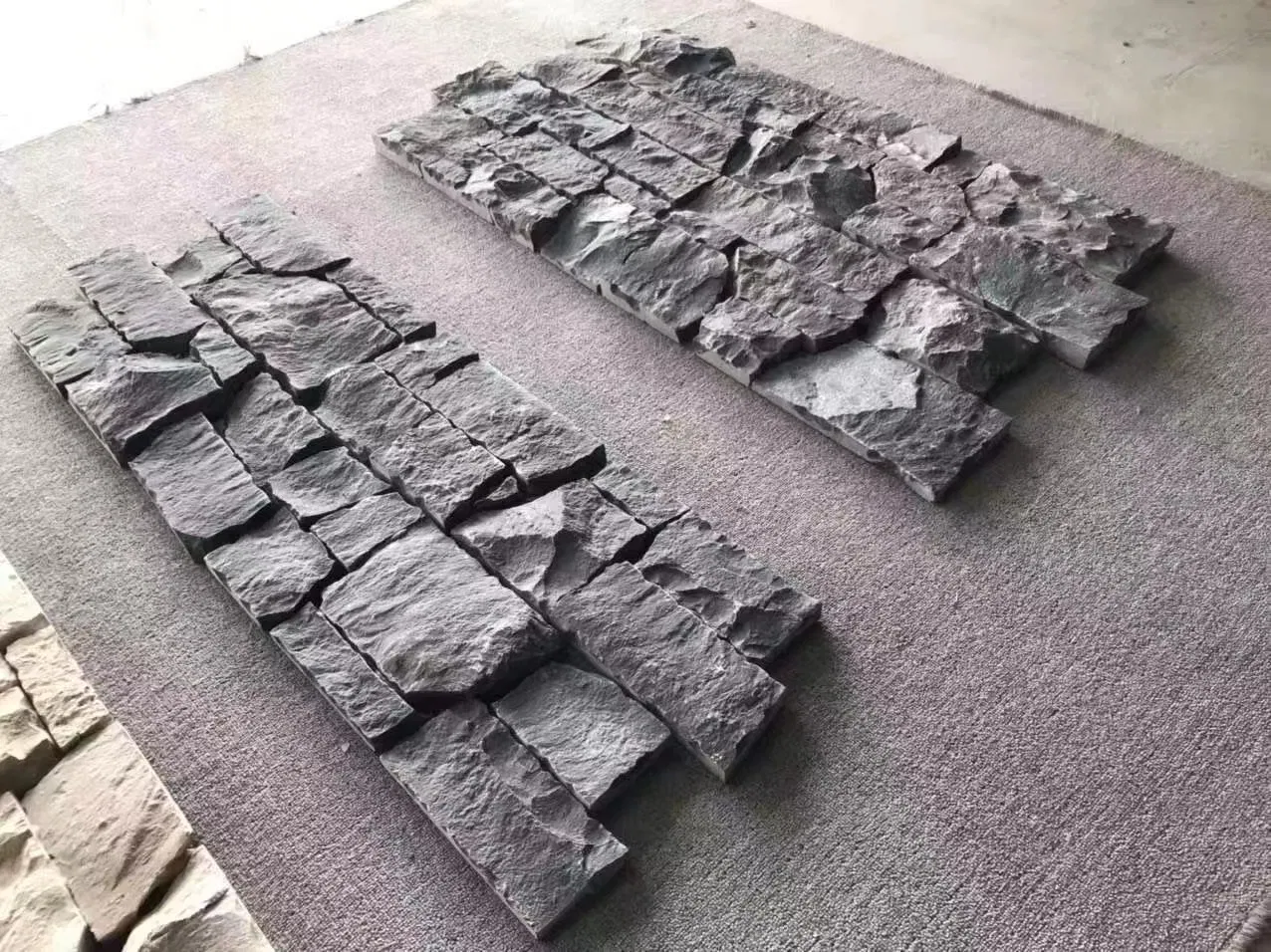 Natural Black/Grey/Green/Rusty/Crazy/Roofing/Irregular Shape Stone Slate for Paving/Flooring/Wall Cladding