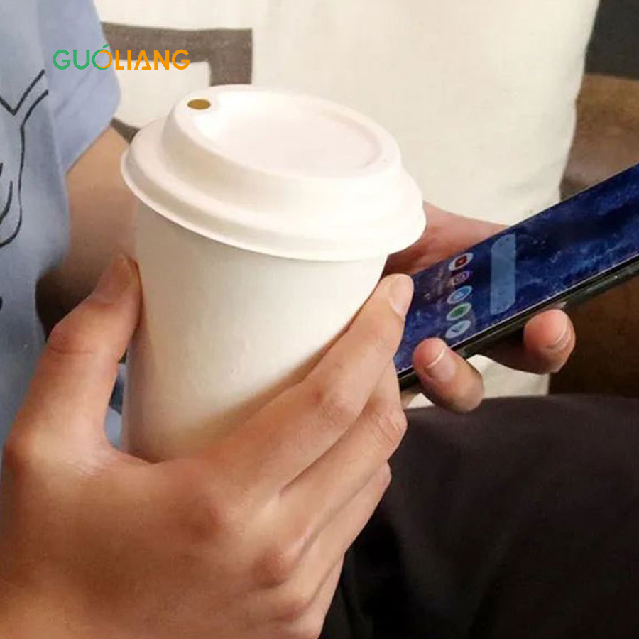 Бумажный стакан для кофе из сахарного тростника с крышкой