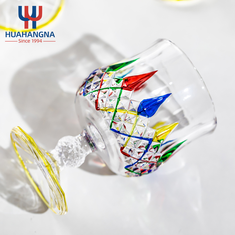 Luxury 7PCS Classic Style Wine Glass Decanter with Glass Cups Set Rainbow Color Whisky Glass Decanter Sets for Drinking