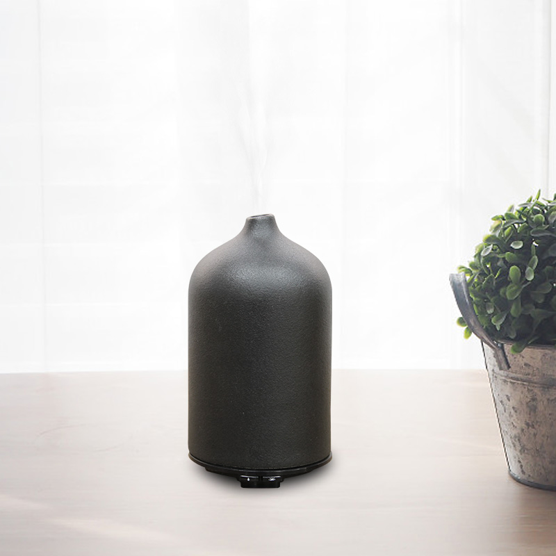 Ceramic Ultrasonic Humidifier Nice Look Black Aroma Diffuser