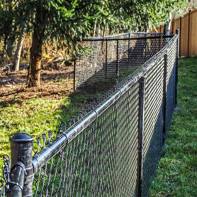 Customized 6 Feet High PVC Coated Cyclone Wire Mesh Chain Link Fence