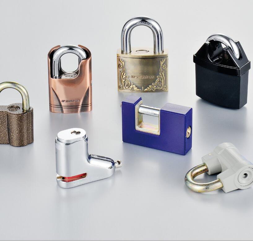 High Security Iron Padlock with Crossed Key (042)