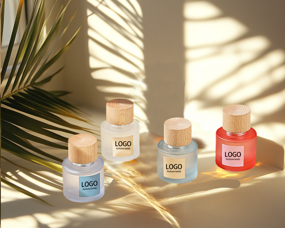 30ml 50ml 100ml Hot Sale Wholesale High Quality Cosmetic Packaging Luxury Perfume Bottle Clear Refillable Empty Glass Perfume Bottle