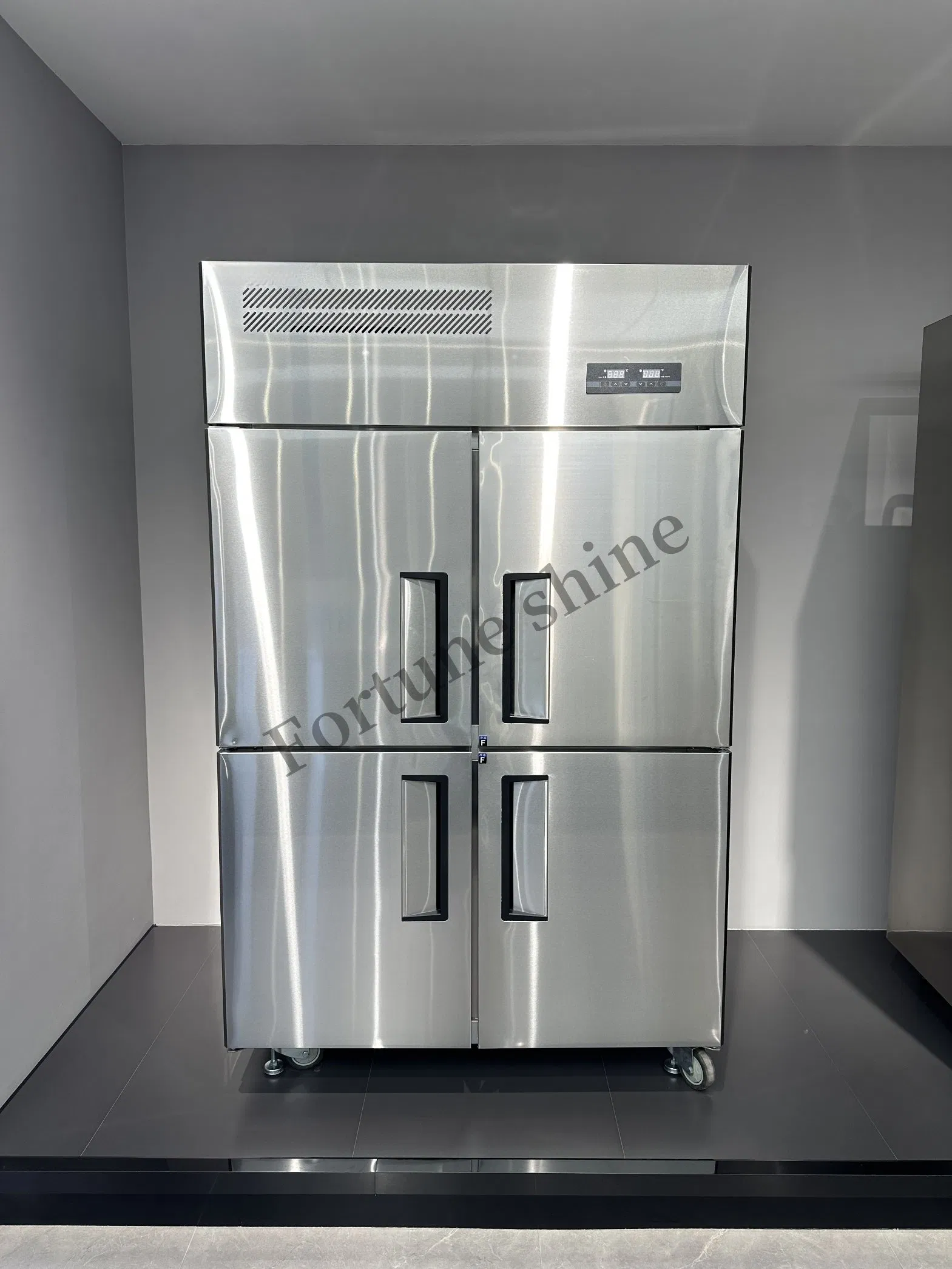 Commercial Hotel Kitchen Refrigerator Four Door Upright Freezer for Frozen Food