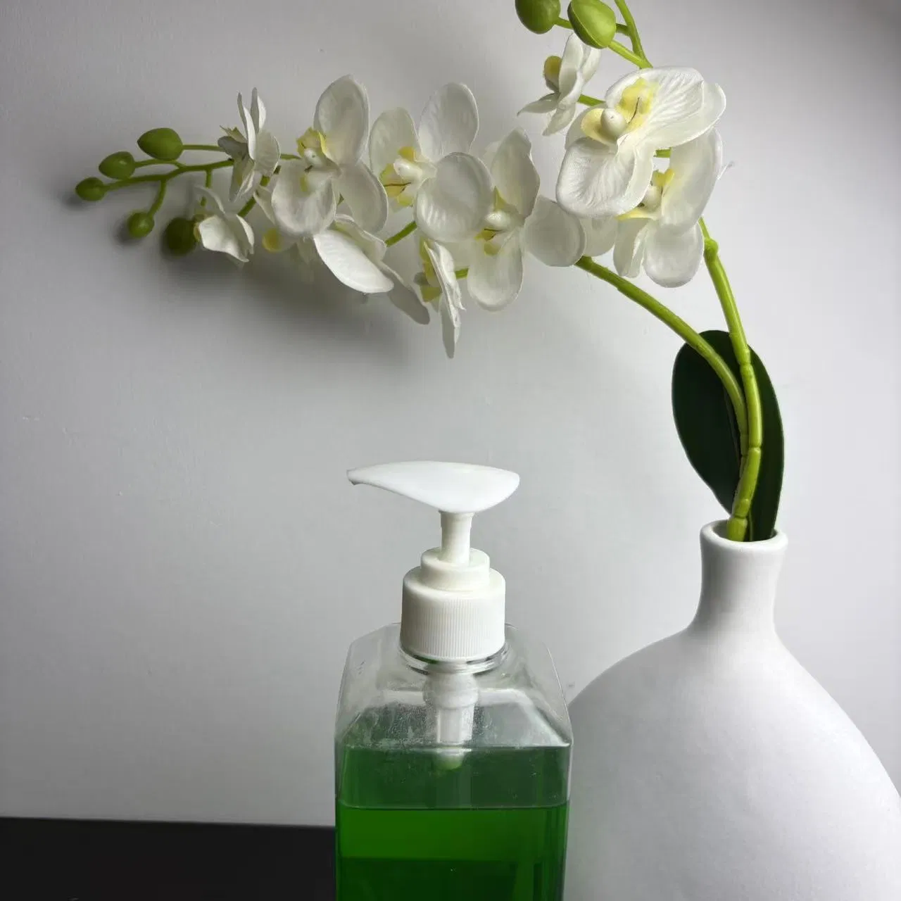 Hy High Quality & Best Price 24 28 32mm Colorful Shampoo Plastic PP Liquid Soap Dispenser Plastic Bottle Pump PP Plastic 2cc 4cc Cream Lotion Pump for Washing