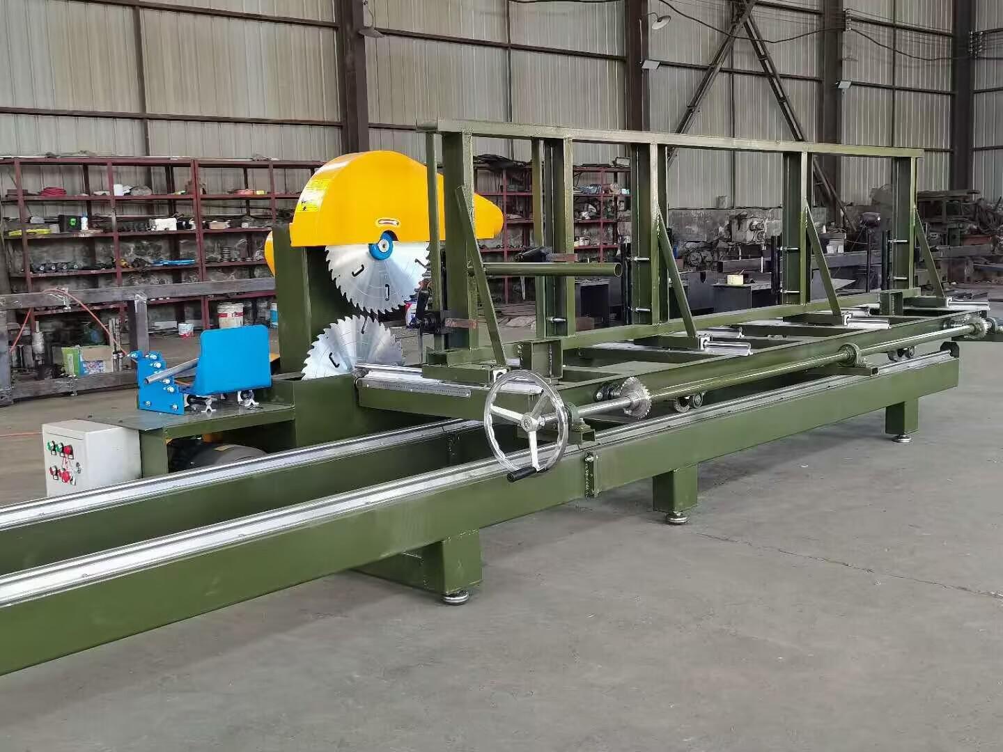 Ленточная пила по дереву горизонтальная