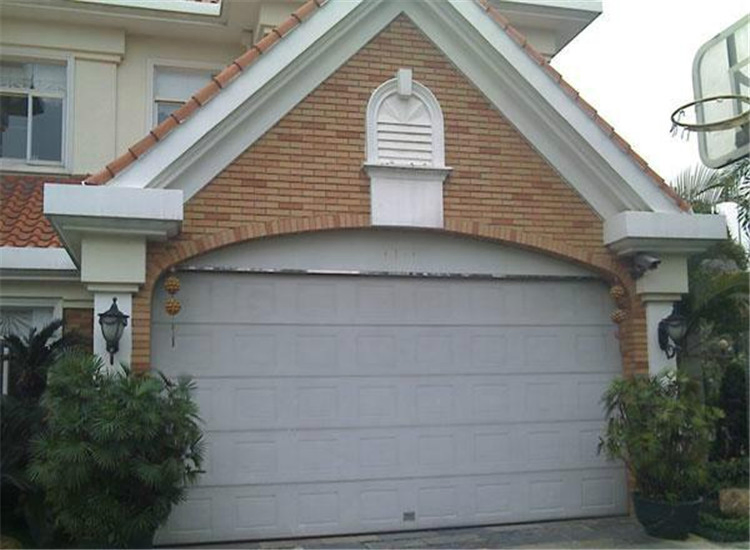 Remote Control Cheap Sectional Automatic Aluminum Garage Door Panel Nylon Roller Spring