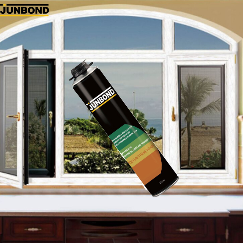 Good Filling Capacity Polyurethane PU Foam Sealant for Big Gaps and Cracks