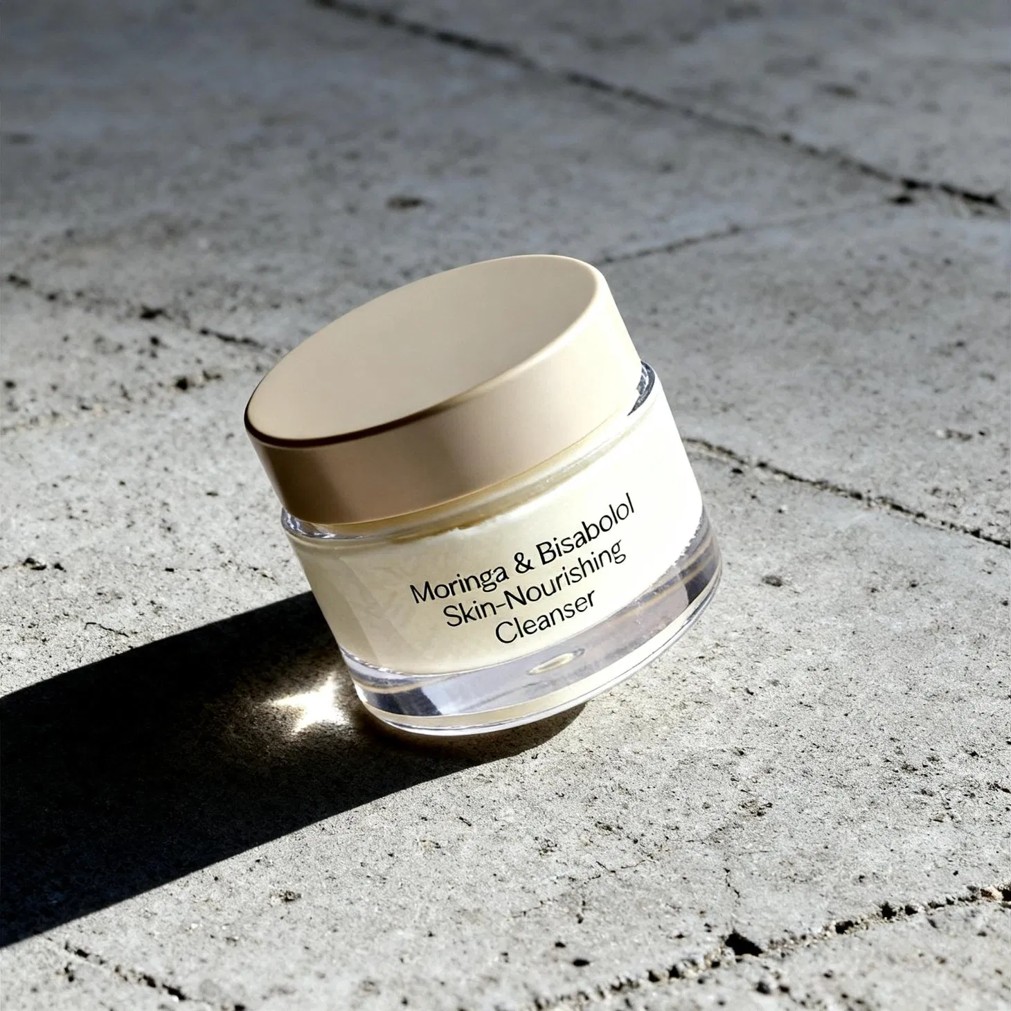 Advanced Conjunctiva-Safe and Moisturizing Face Cleanser with Moringa Oil and Bisabolol for Sensitive Eye Areas